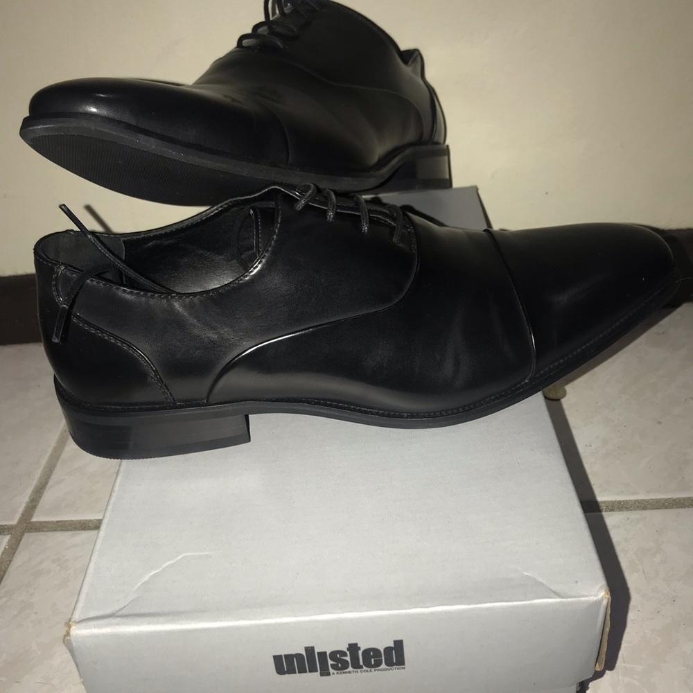 Unlisted Kenneth Cole Stun-Ner shoe SIZE 11